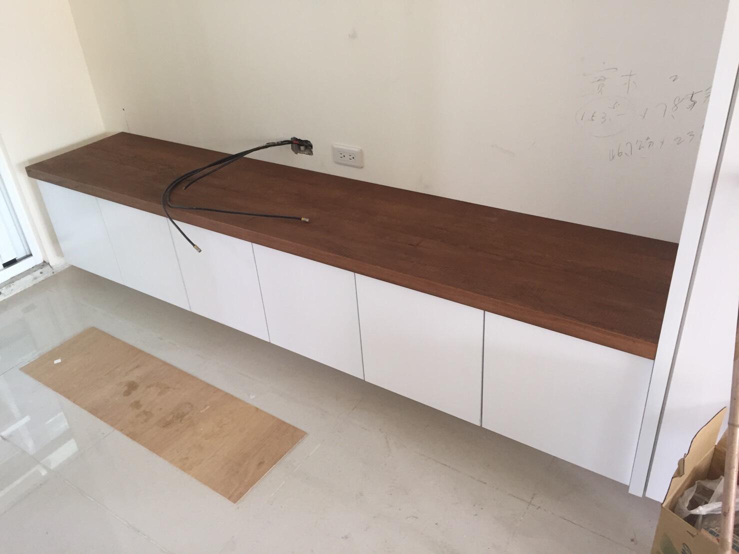 實木電視板/懸空電視板/電視櫃