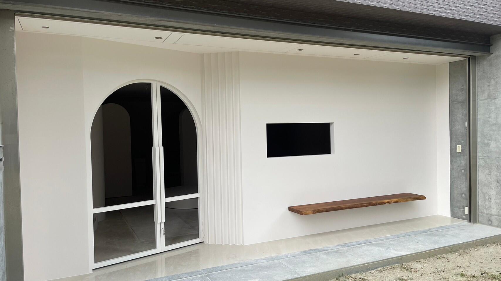 車庫門/大門/小門/滑軌門/旋轉門/木把手