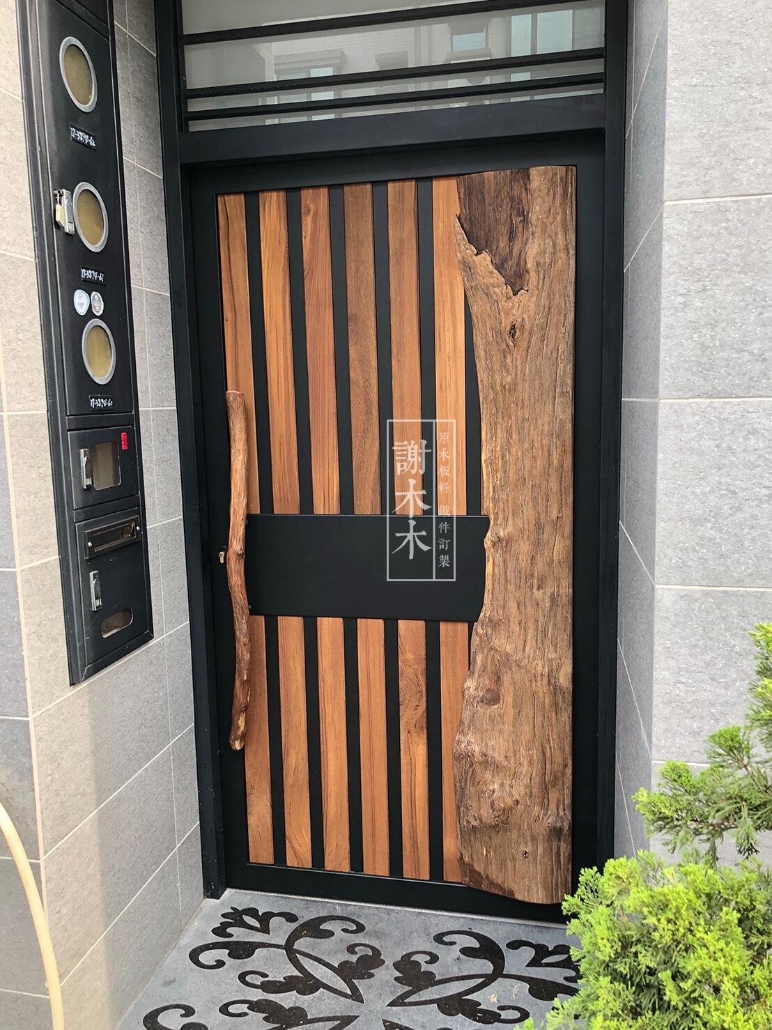 車庫門/大門/小門/滑軌門/旋轉門/木把手