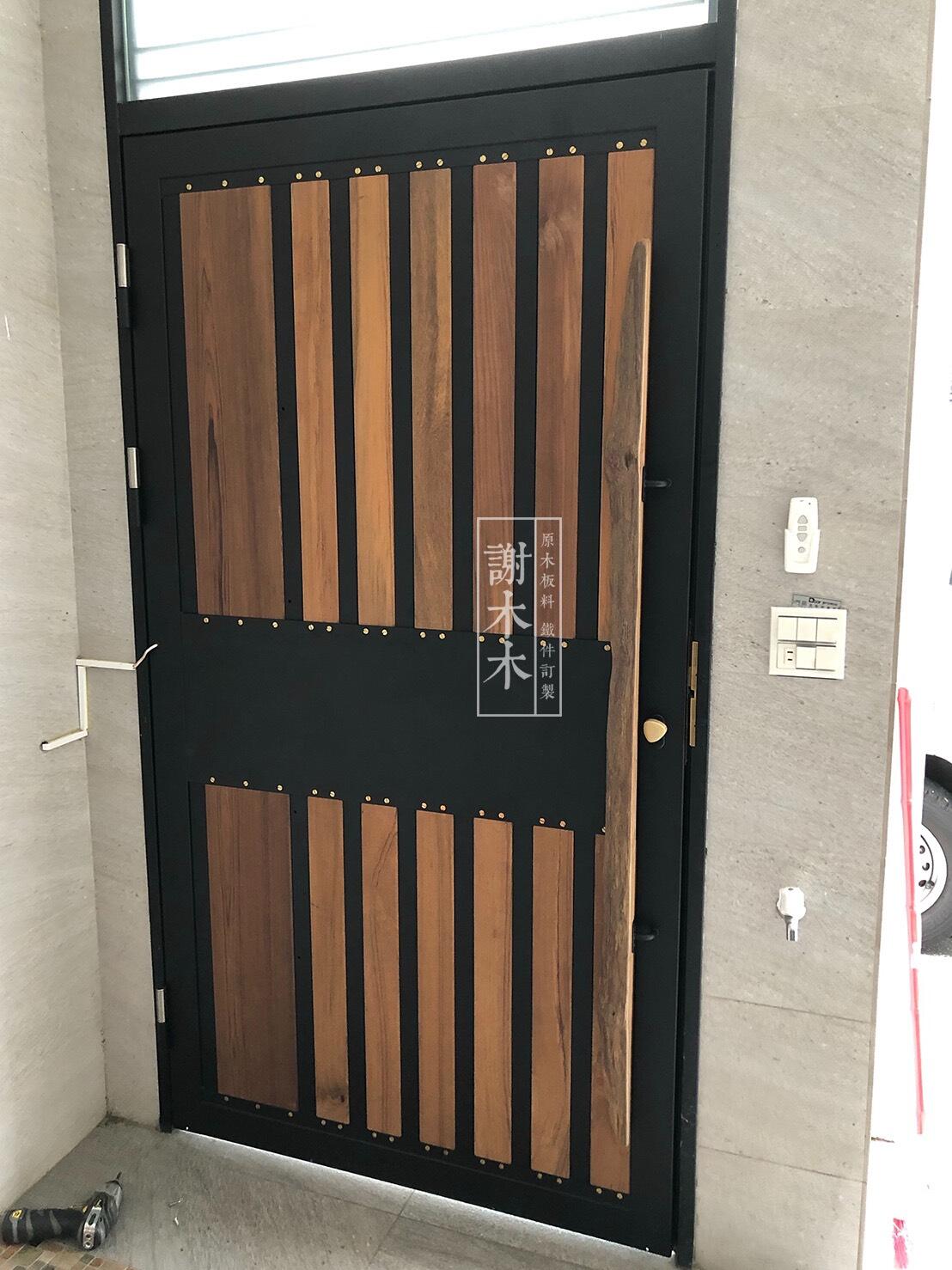車庫門/大門/小門/滑軌門/旋轉門/木把手