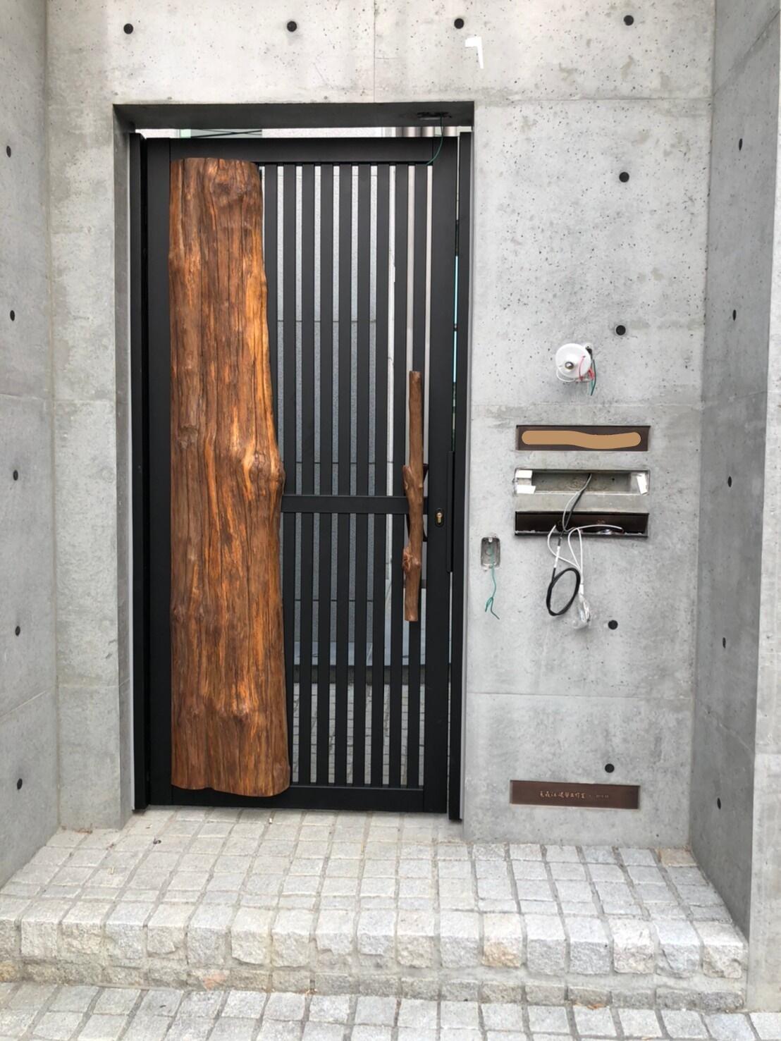 車庫門/大門/小門/滑軌門/旋轉門/木把手