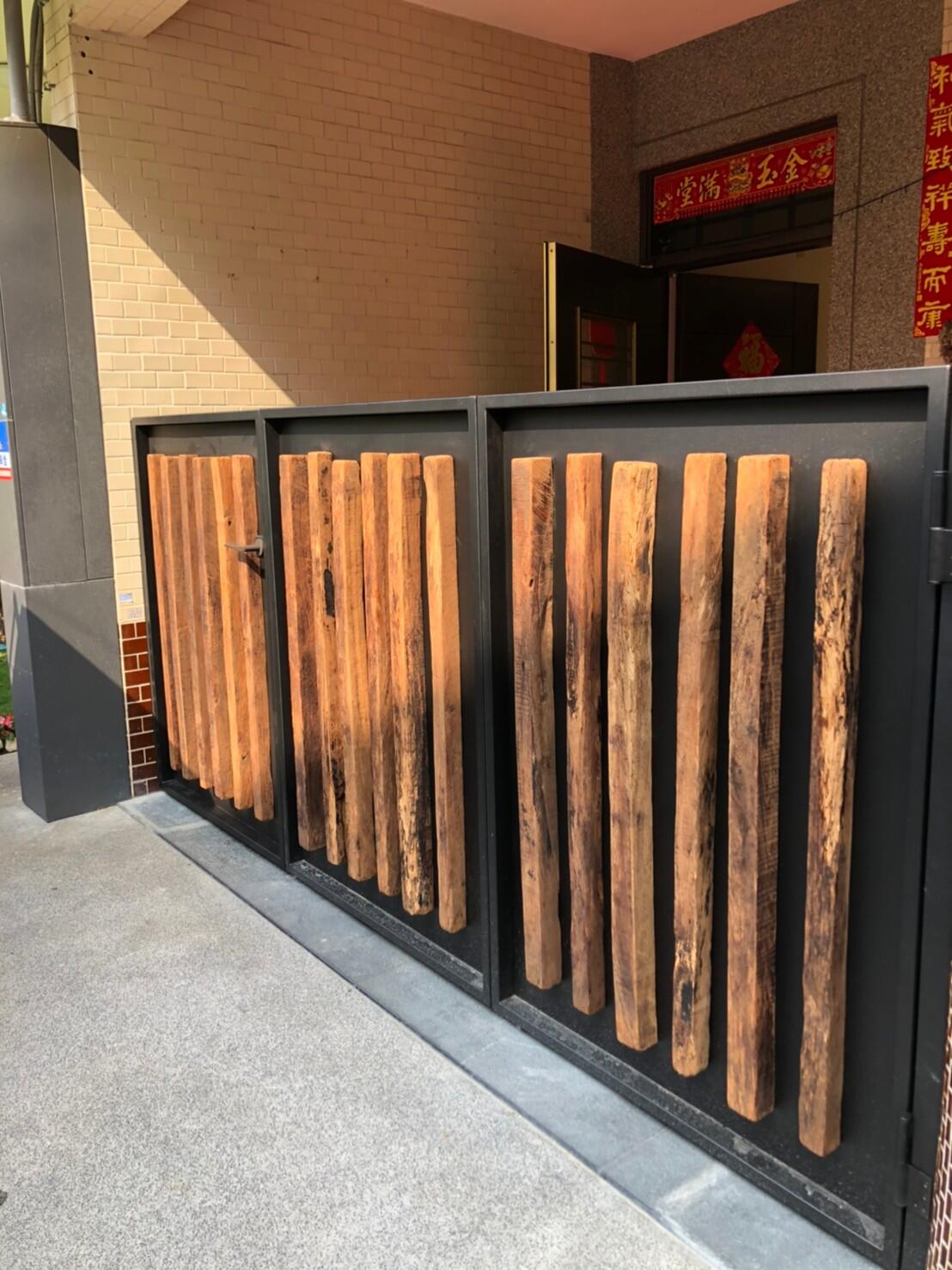 車庫門/大門/小門/滑軌門/旋轉門/木把手