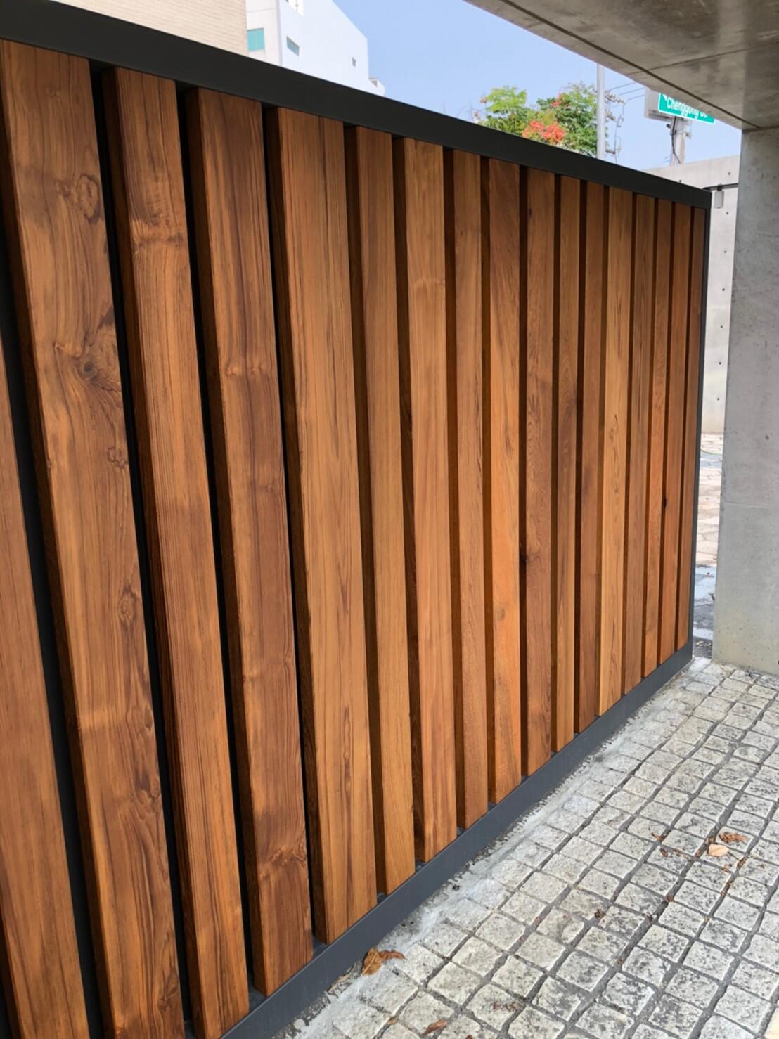 車庫門/大門/小門/滑軌門/旋轉門/木把手