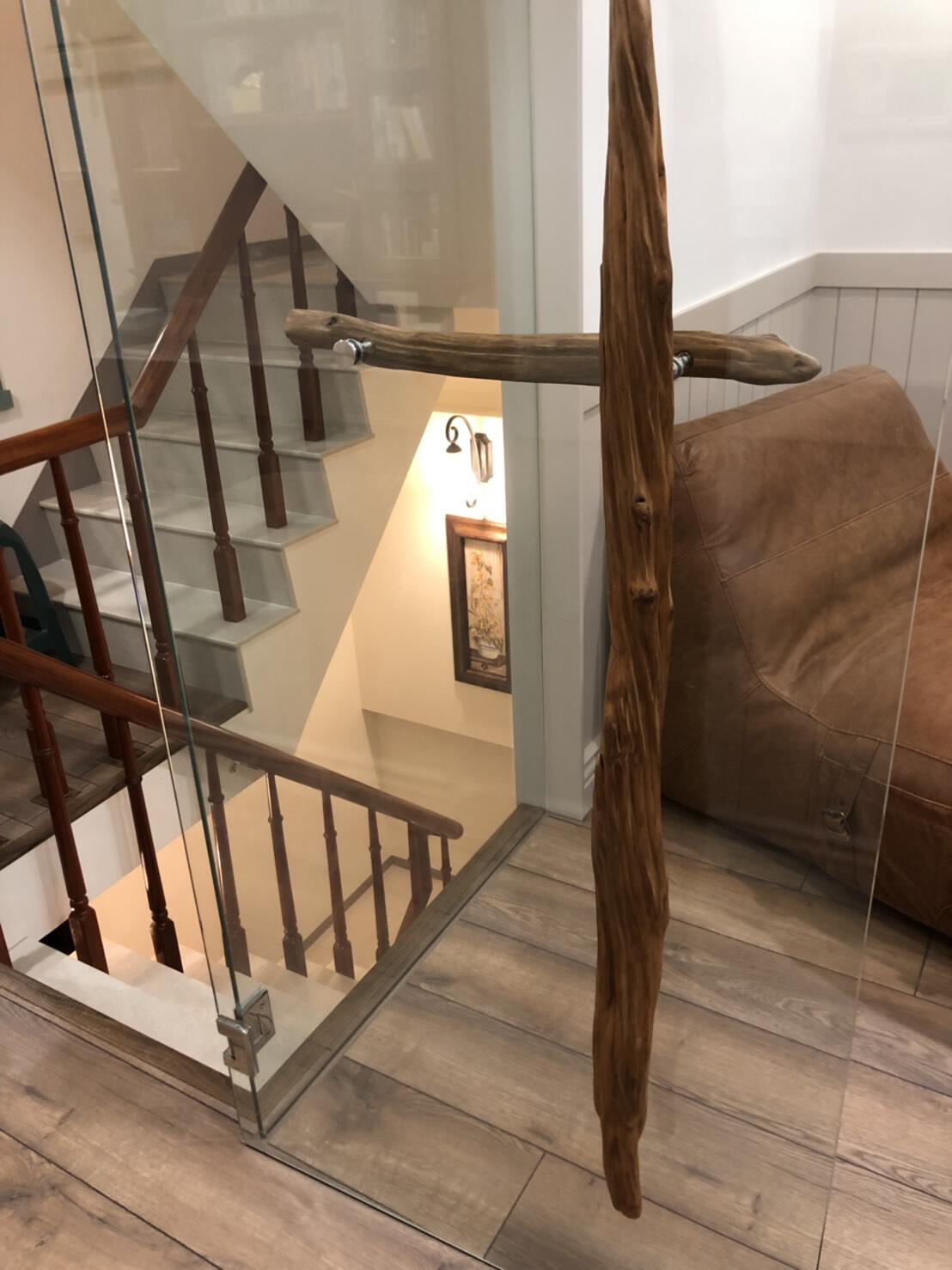 車庫門/大門/小門/滑軌門/旋轉門/木把手