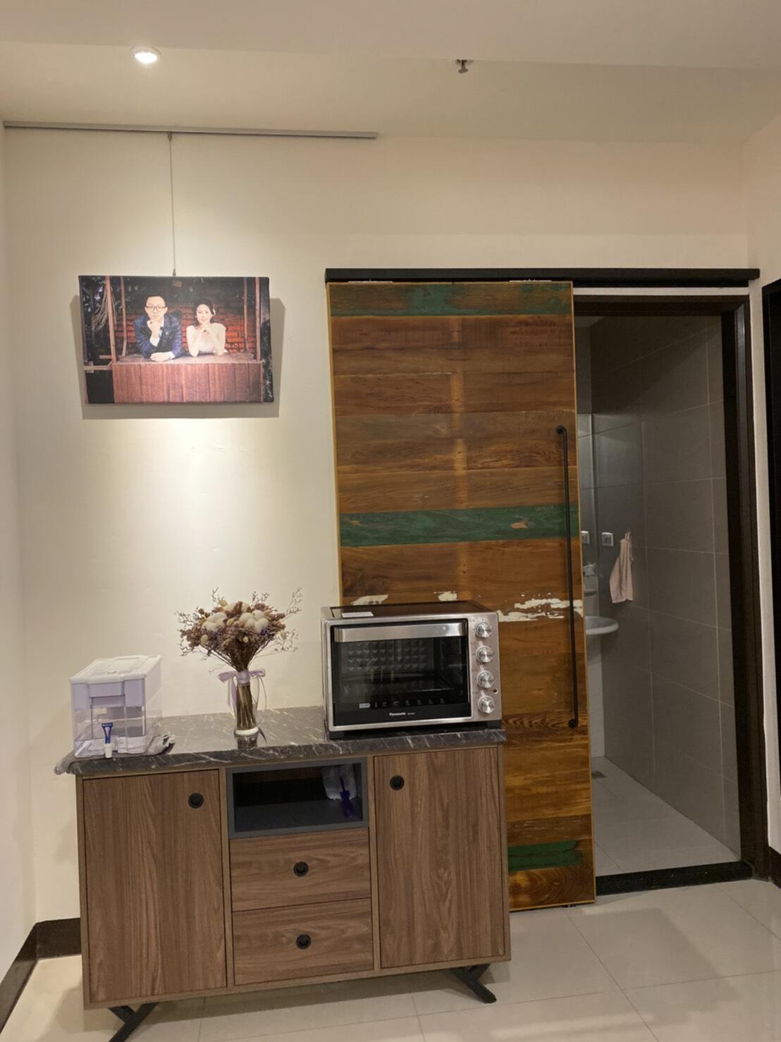 車庫門/大門/小門/滑軌門/旋轉門/木把手