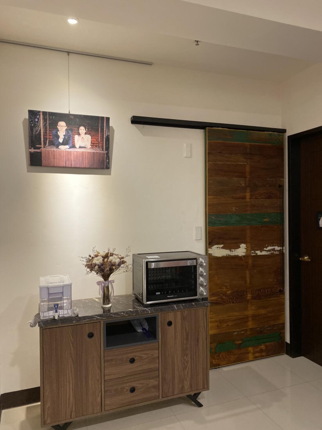 車庫門/大門/小門/滑軌門/旋轉門/木把手