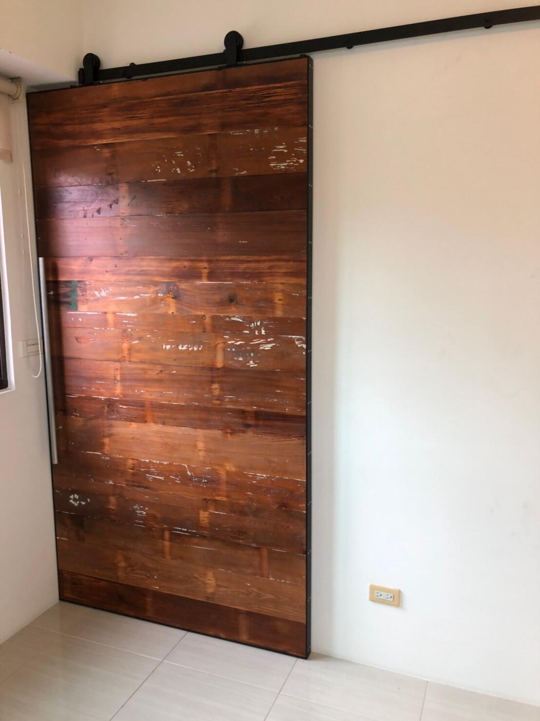 車庫門/大門/小門/滑軌門/旋轉門/木把手