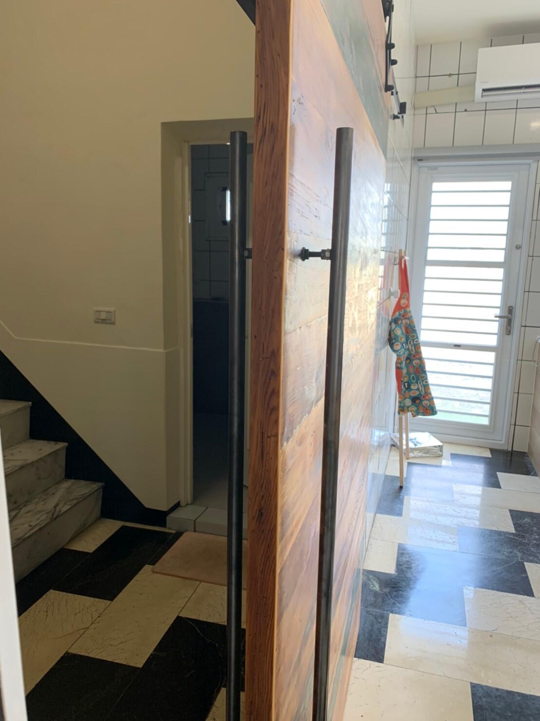 車庫門/大門/小門/滑軌門/旋轉門/木把手