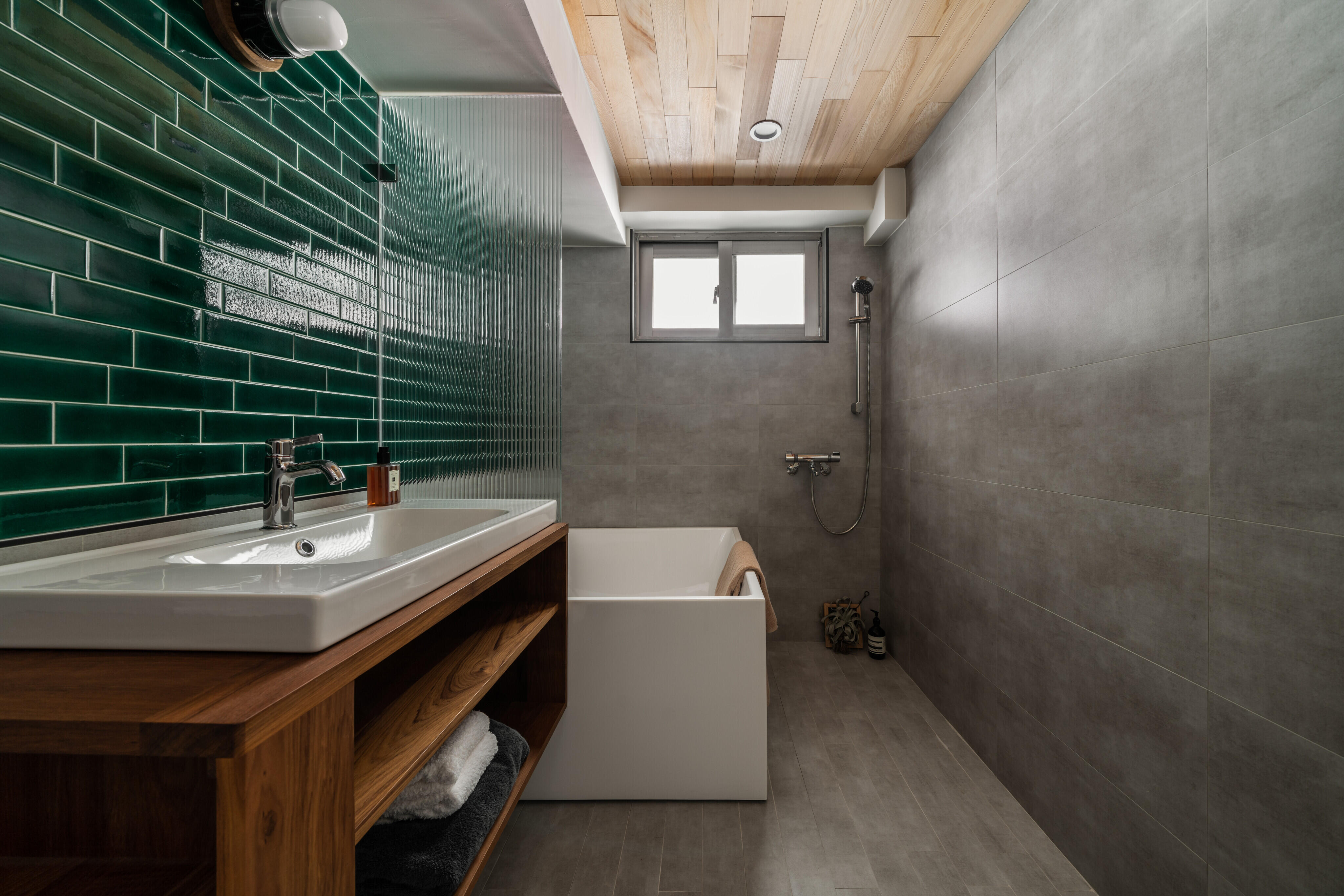 原木裝潢/天花板/壁板/地板 原木裝潢/天花板/壁板/地板