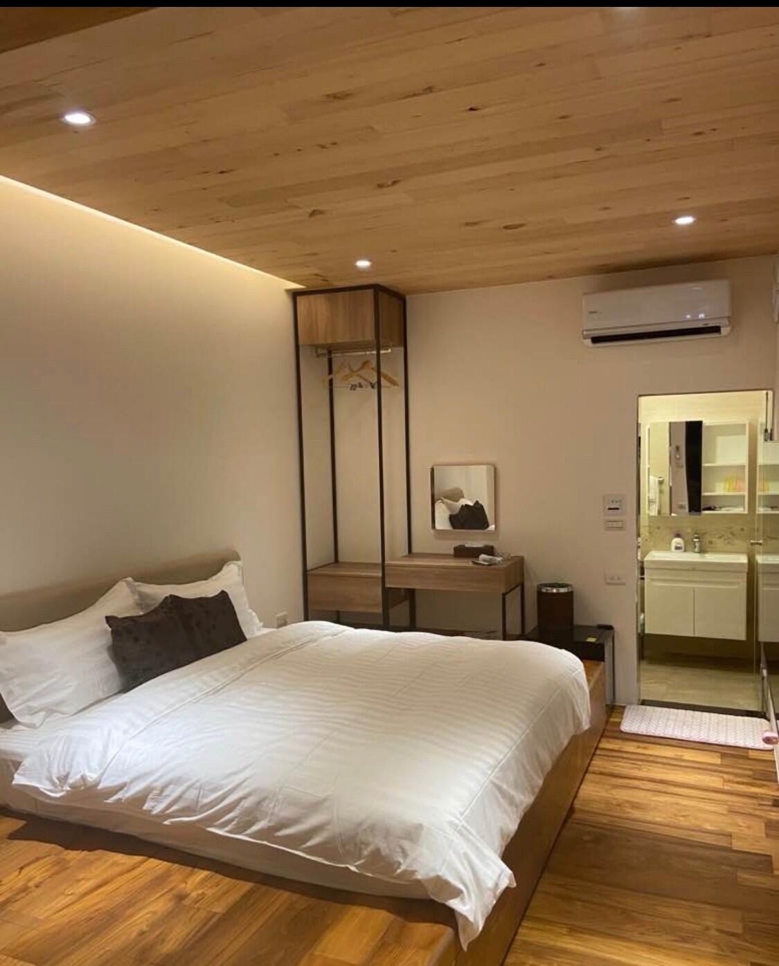 原木裝潢/天花板/壁板/地板 原木裝潢/天花板/壁板/地板