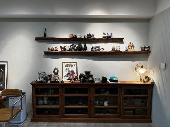 層板/層架/樓梯蓋板 層板的鐵件或是隱藏五金皆可以根據承重與結構量身訂製