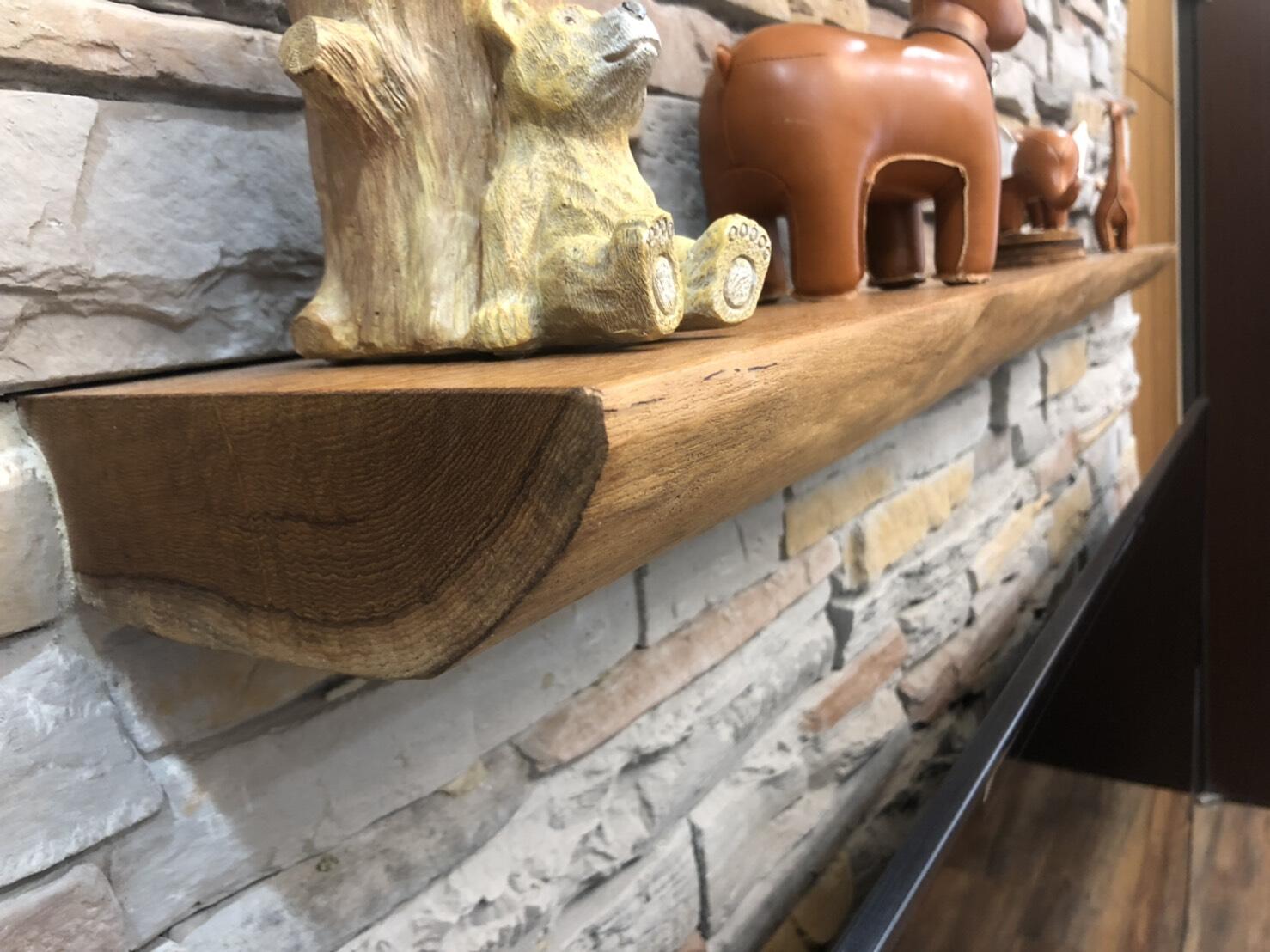 層板/層架/樓梯蓋板 層板的鐵件或是隱藏五金皆可以根據承重與結構量身訂製