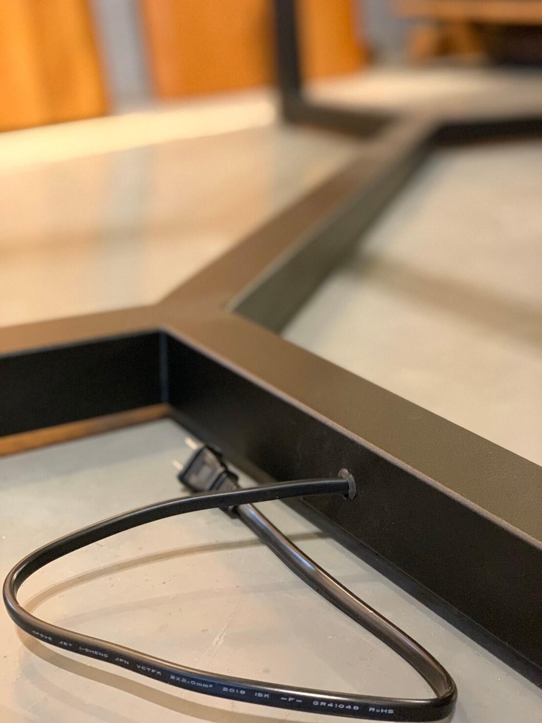 電源孔/線孔/插座