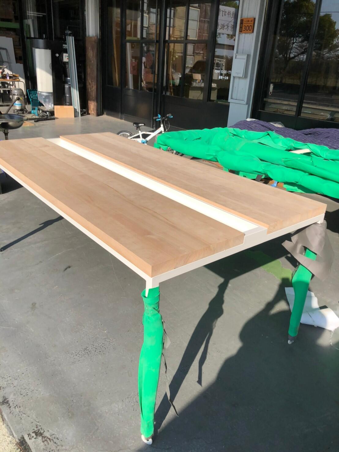 電源孔/線孔/插座 電源孔/線孔/插座