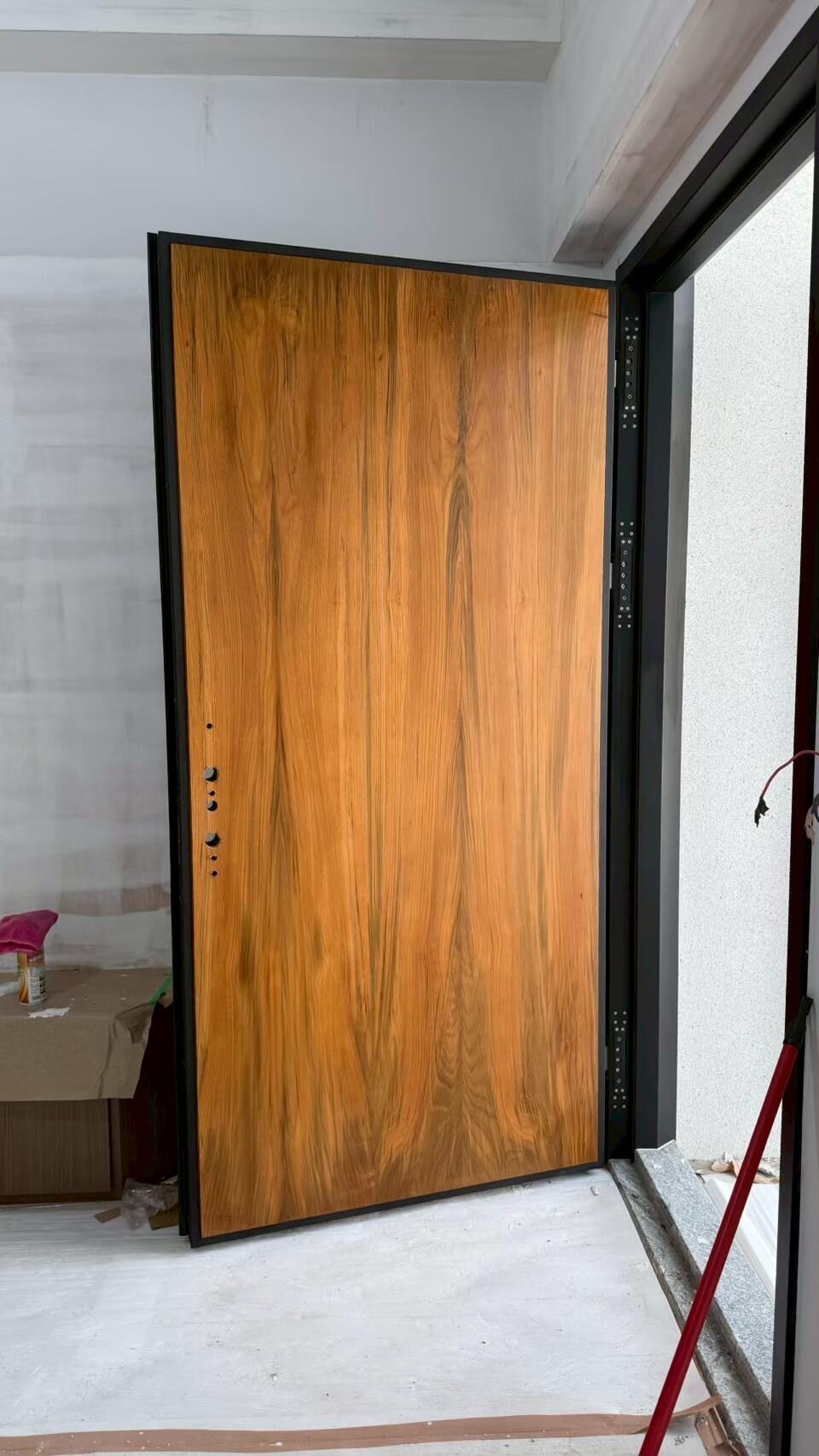 車庫門/大門/小門/滑軌門/旋轉門/木把手 車庫門/大門/小門/滑軌門/旋轉門/木把手